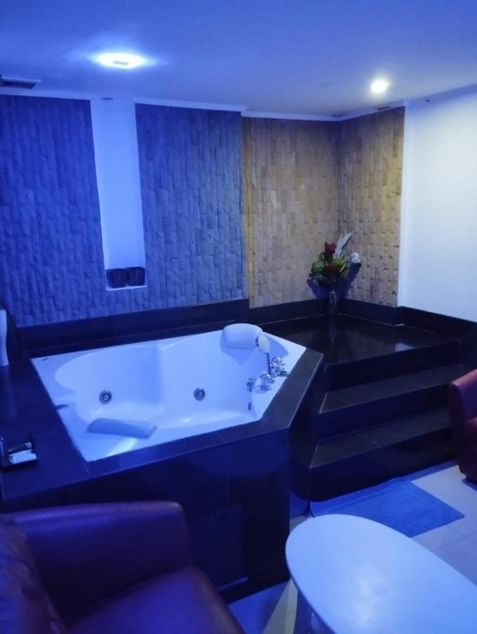 Galaxy Suites Pattaya Exterior photo
